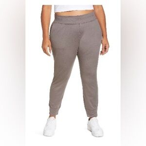 Zella (Nordstrom Brand) Cozy Active Joggers (Plus Size) Women’s 2X Grey